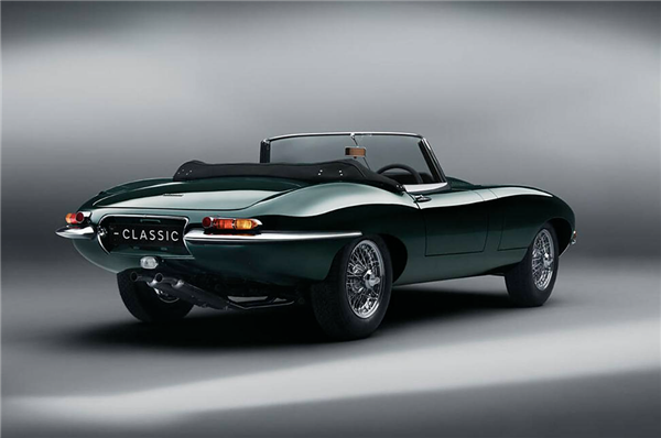 捷豹E-TYPE复刻版上市:2000小时纯手工打造 售价超过290万元