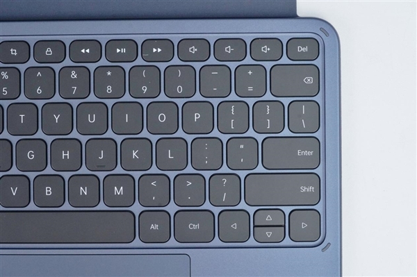 首次搞定苹果三件套！OPPO Pad 3 Pro图赏