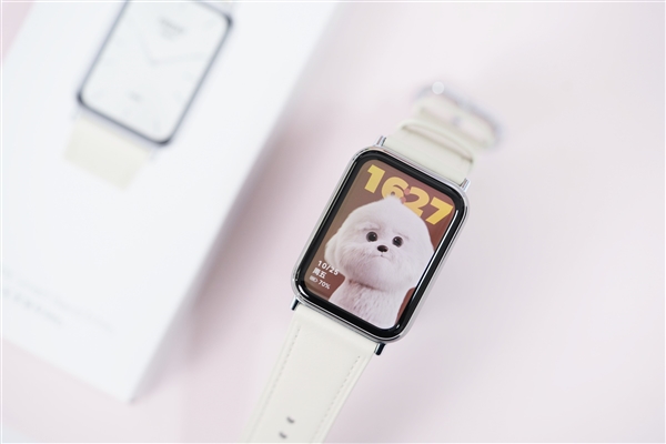 超大屏比手表还大!小米手环9 Pro图赏