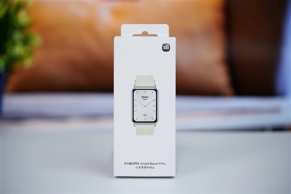超大屏比手表还大!小米手环9 Pro图赏