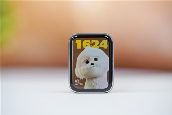 超大屏比手表还大!小米手环9 Pro图赏