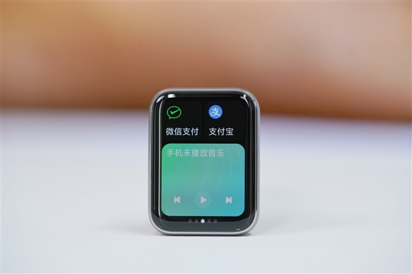 超大屏比手表还大!小米手环9 Pro图赏