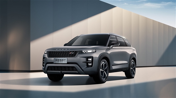 奇瑞瑞虎7高能版官图发布:10万块就买”路虎揽胜极光 ”