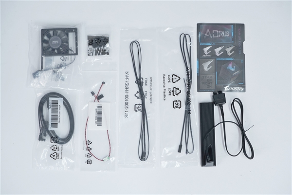 支持9500+内存!技嘉Z890 AORUS MASTER超级雕主板图赏