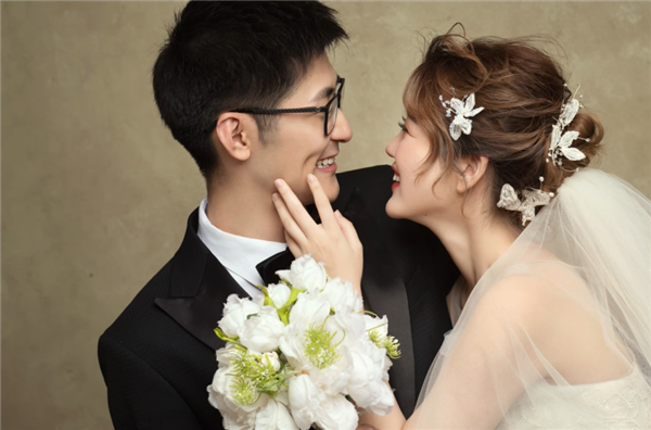 B站UP主影视飓风Tim离婚 双方回应:婚姻跟恋爱有很大的不同