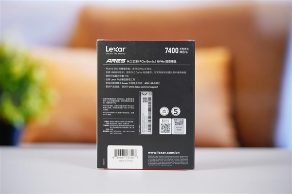 真正存储自由!雷克沙ARES 8TB SSD图赏