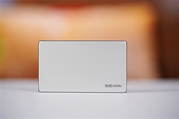 疾速2000MB/s！长江存储致态灵先锋版移动SSD图赏