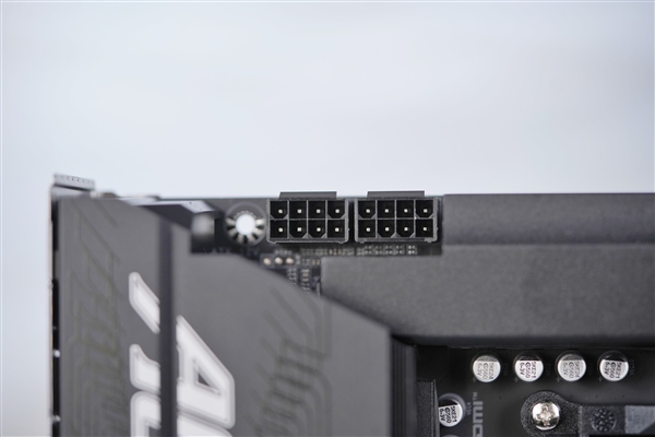 锐龙9000主流搭档!技嘉小雕X870 AORUS ELITE WIFI7图赏