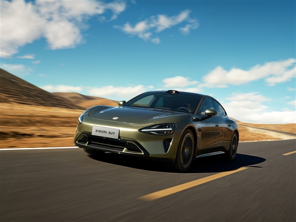 曝小米汽车11-12月产量有望达到2.4万辆:产线利用率逼近200%