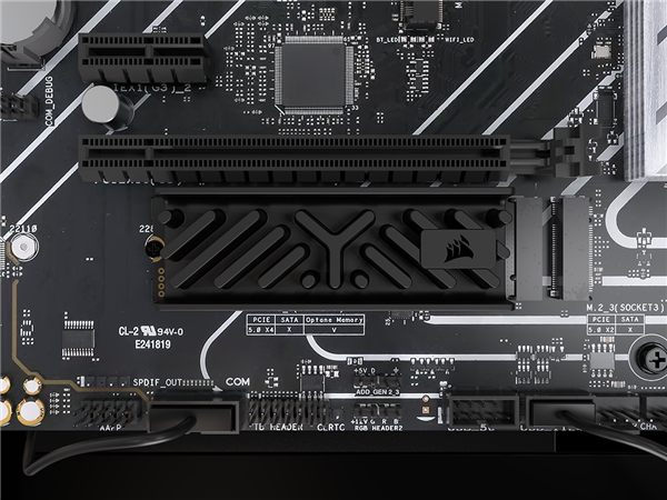 海盗船发布MP700 Elite PCIe 5.0 SSD:最高只能跑10GB/s