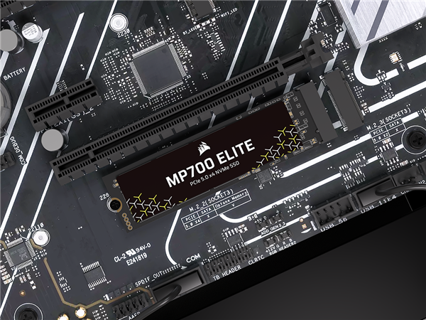 海盗船发布MP700 Elite PCIe 5.0 SSD:最高只能跑10GB/s