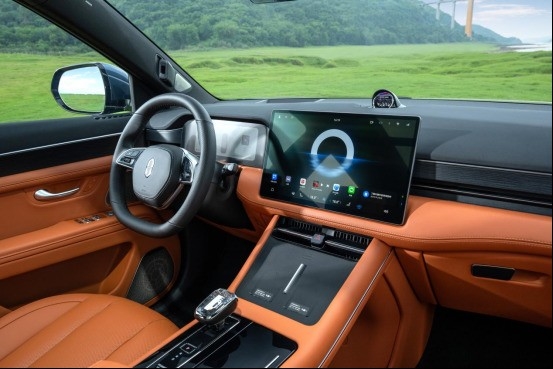 问界新M7成了:连续10个月蝉联新势力销量冠军 国民SUV实至名归