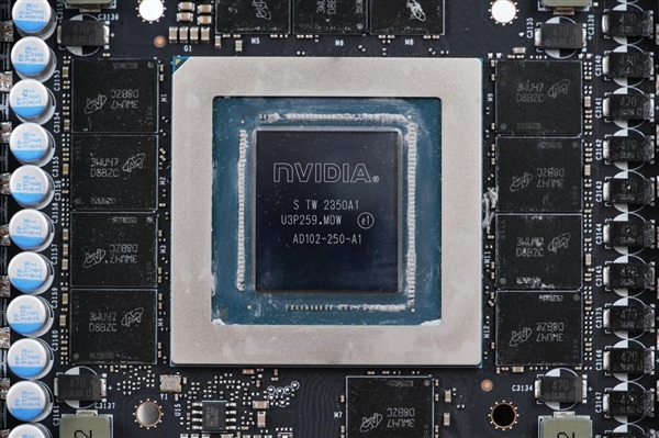RTX 5090一块要价3.8万元！有人提前行动了