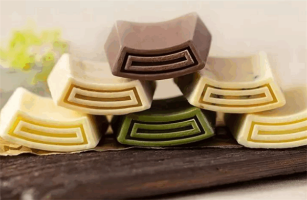 钟薛高百万元设备二拍打八折:暂无人出价