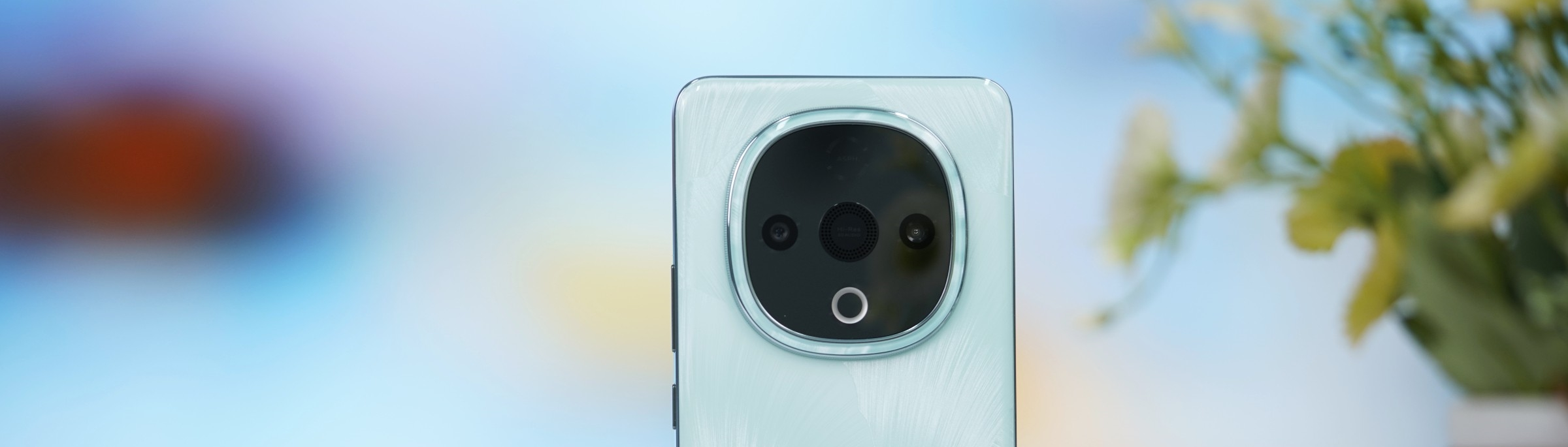 20小时续航惊人!vivo Y300全面评测:馅大皮薄嗓门大的续航神机